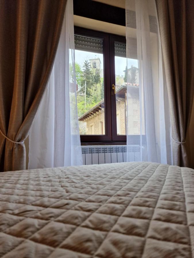 סאן מרינו Hotel La Rocca מראה חיצוני תמונה