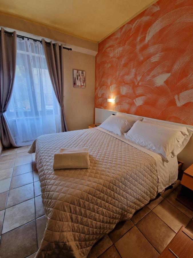 סאן מרינו Hotel La Rocca מראה חיצוני תמונה
