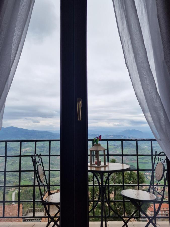 סאן מרינו Hotel La Rocca מראה חיצוני תמונה