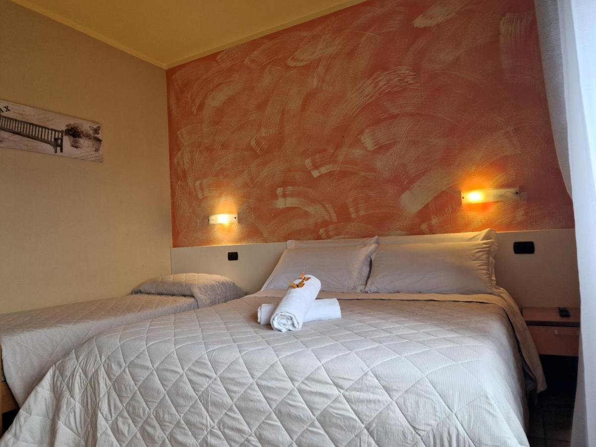 סאן מרינו Hotel La Rocca מראה חיצוני תמונה