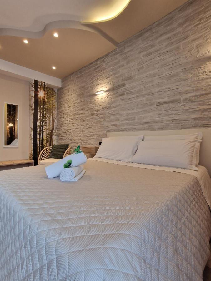 סאן מרינו Hotel La Rocca מראה חיצוני תמונה